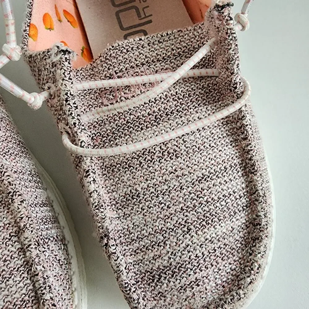 Hey Dude Wendy Youth Stretch‎ Peach Bud - Girls/ Kids 13 Light Pink/Gray